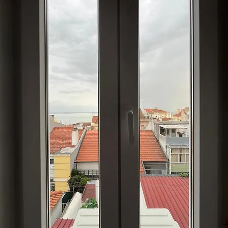 Appartamento Graca Tejo View Lisbona